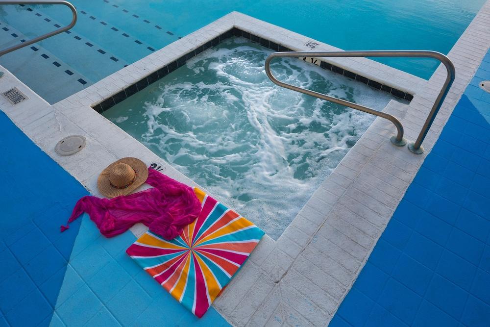 Coconut Malorie Resort Hotel, Ascend Hotel Collection Ocean City Kültér fotó